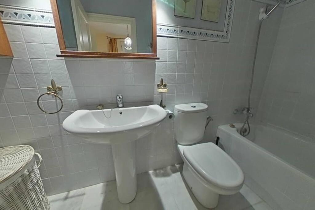 Sientete Como En Casa Seville Luaran gambar