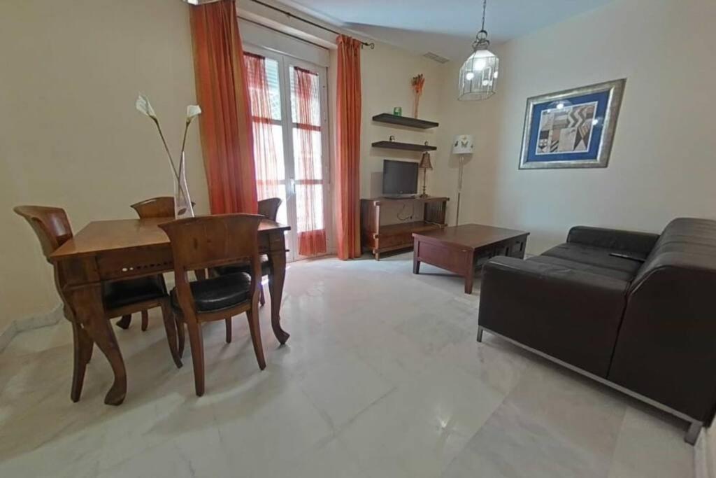 Sientete Como En Casa Seville Luaran gambar