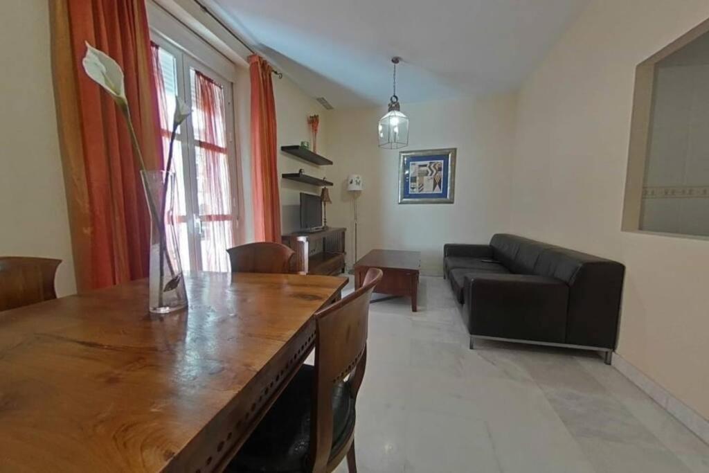 Sientete Como En Casa Seville Luaran gambar
