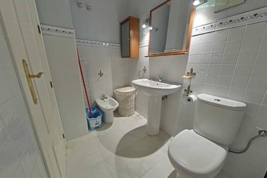 Sientete Como En Casa Seville Luaran gambar